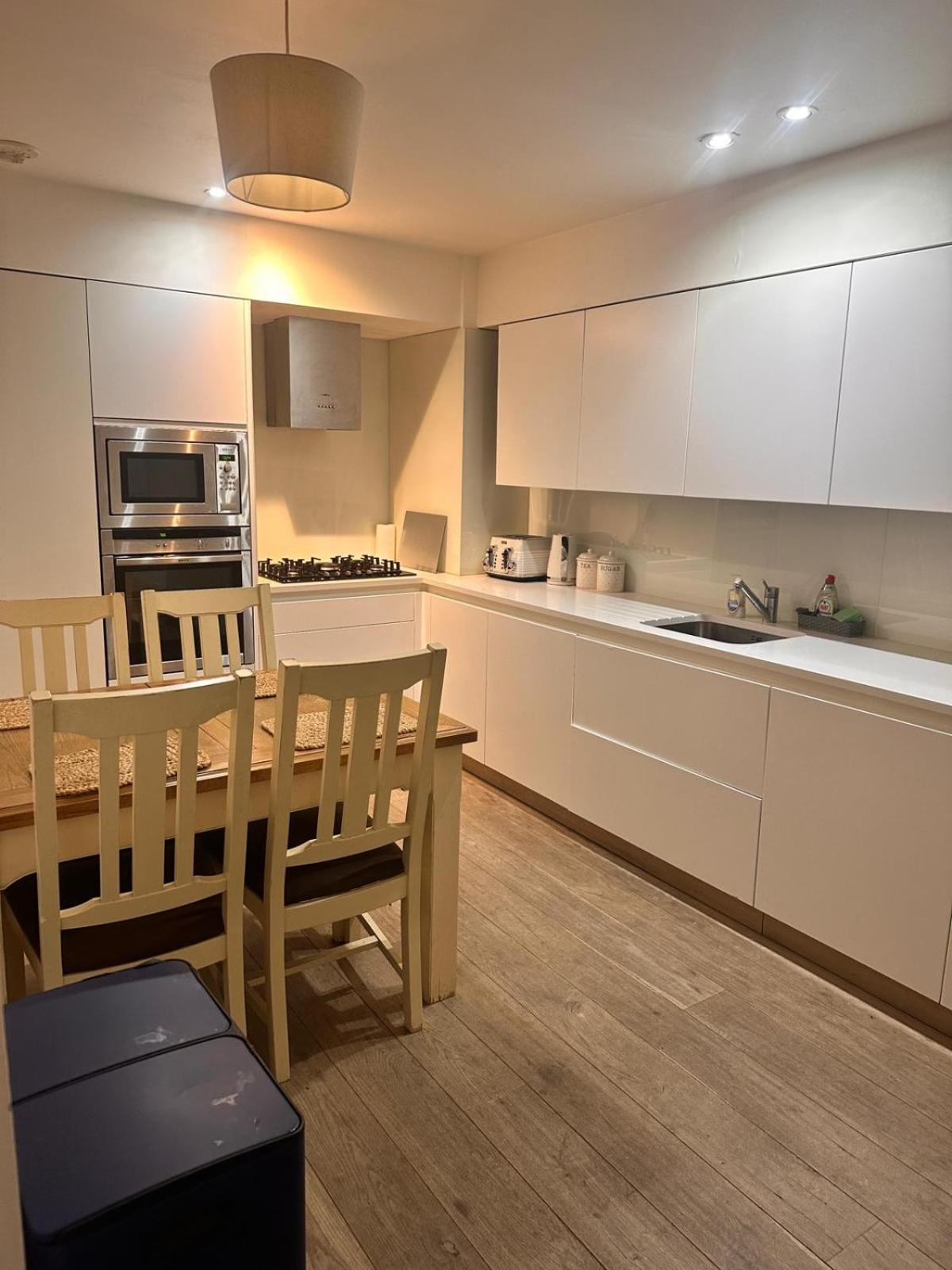 Spacious Central London Flat - 2Bhk Exterior foto